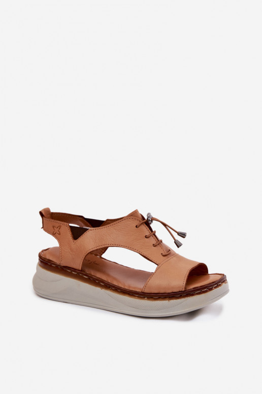 Sandálias femininas Feminino com uma plataforma Tem que serciejka I7646-29 cor marrom