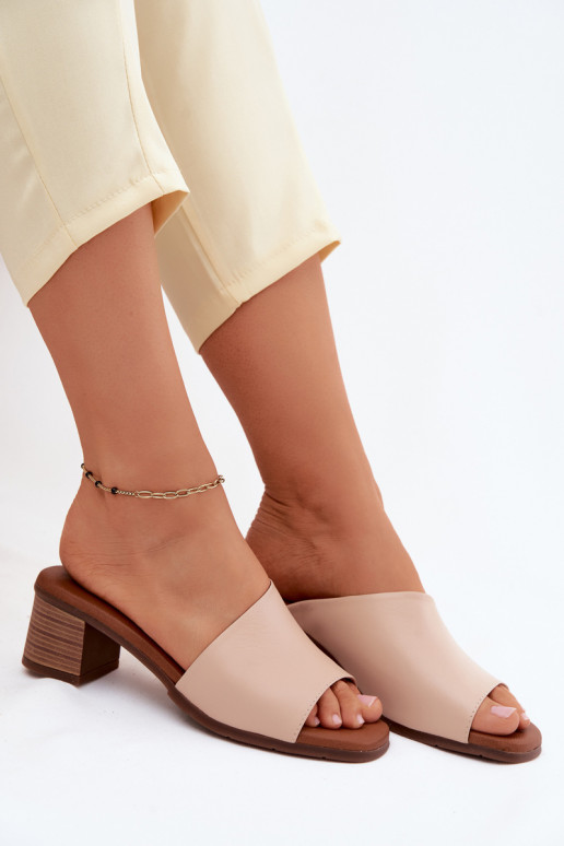 Chinelos de couro Feminino com salto Tem que serciejka E7395-04 bege