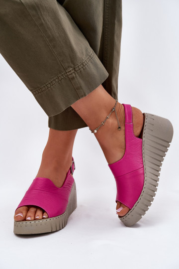 Sandálias femininasHabilitadoturalnej Skóry com uma plataforma Artiker 54C0789 cor rosa