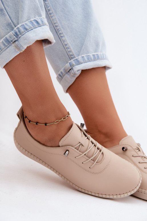 Sapatos de couro femininos na cor areia Artiker 58C3070