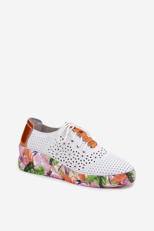 Pele com elementos abertos sapato Feminino com uma plataforma com escritos Artiker 56C1802 Branco-cor laranja