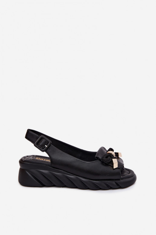 Sandálias femininas Feminino com uma plataforma com enfeites Artiker 58C0055 cor preta