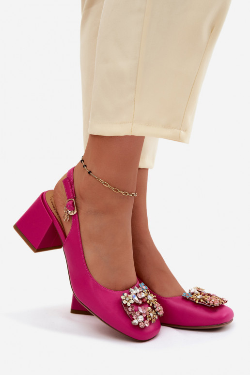 Sapatos de couro com saltos, decoração de cristais e motivos florais Artiker 58C0662 cor rosa