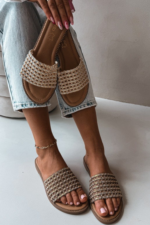Chinelos castanhos com detalhes brilhantes Fendi