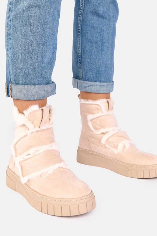 Botins de cor areia com fecho de velcro, decorados com pelo Grace