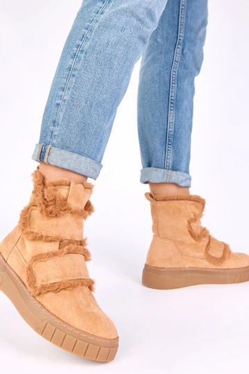 Botins castanhos com fecho de velcro, decorados com pelo Grace 2