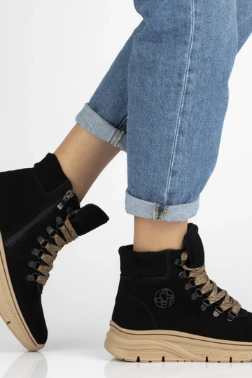Botins pretos de camurça natural com cadarços decorativos Grega 2