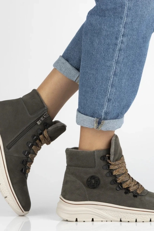Botins cinzas de camurça natural com cadarços decorativos Grega