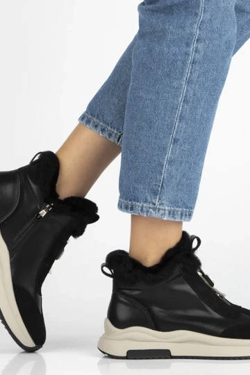 Botins pretos de couro natural com pelo Dorie 2
