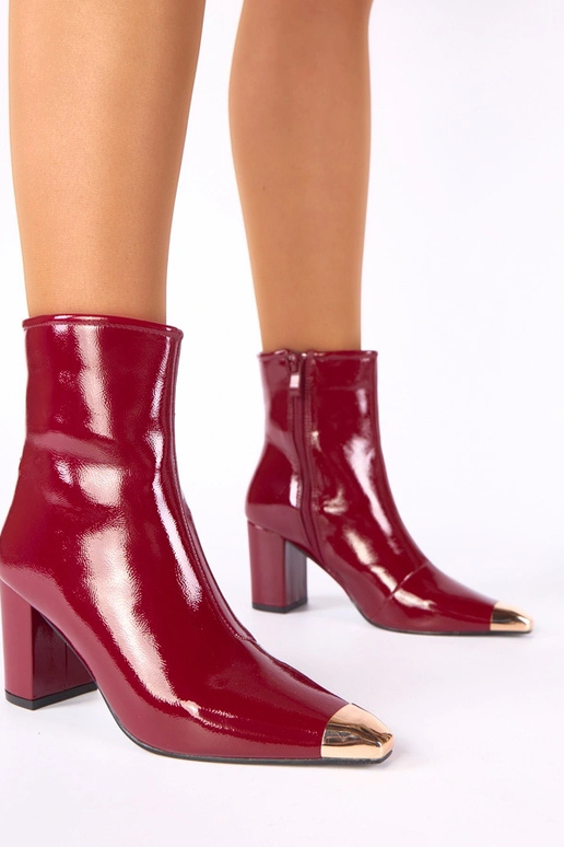 Botins bordeaux envernizados com bico dourado Marilyn