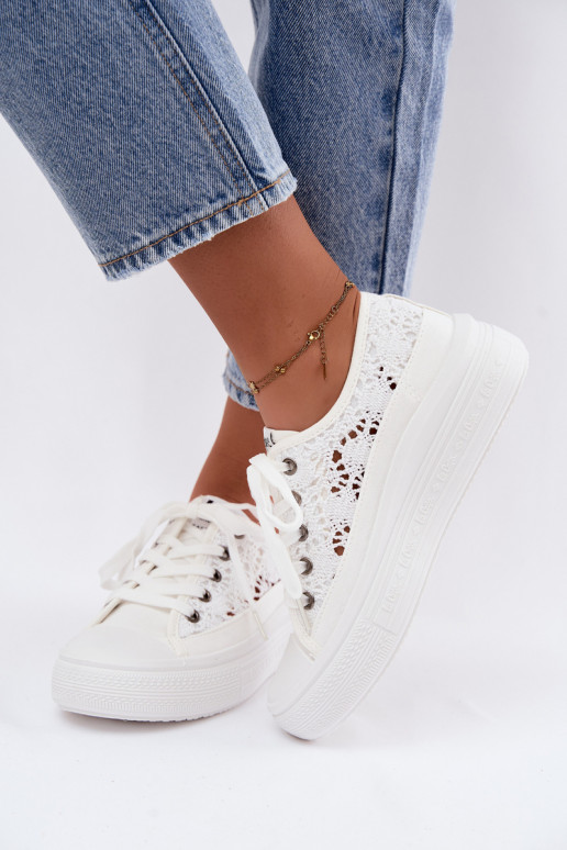 Sapatos casuais brancos com plataforma e elementos recortados Lee Cooper LCIN-26-44-4485