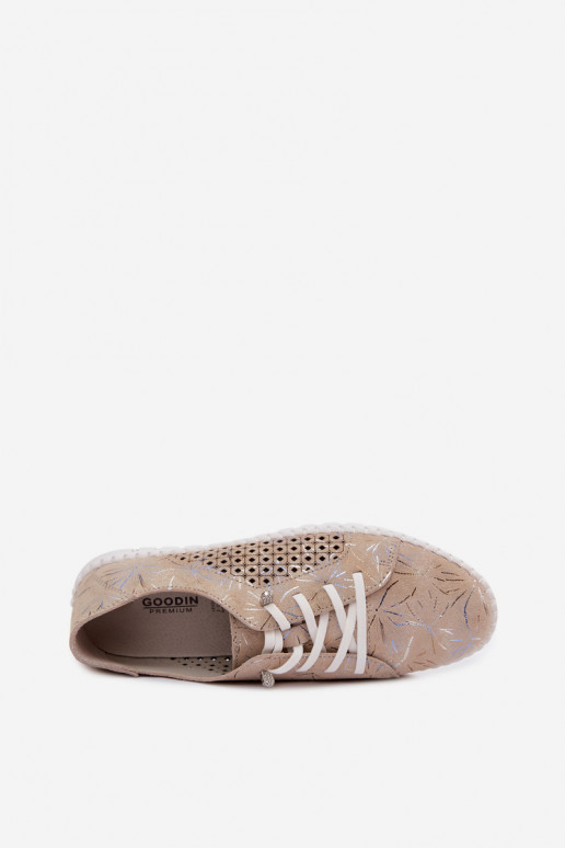 Sapatos de cor areia estampados com elementos vazados em camurça sintética Tenebra