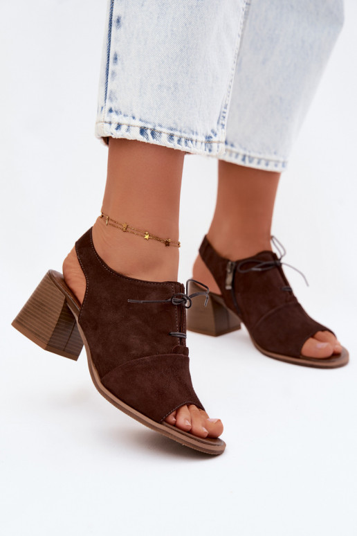 Sapatos de salto elegantes em couro com detalhes estilosos Zazoo 40523 na cor chocolate