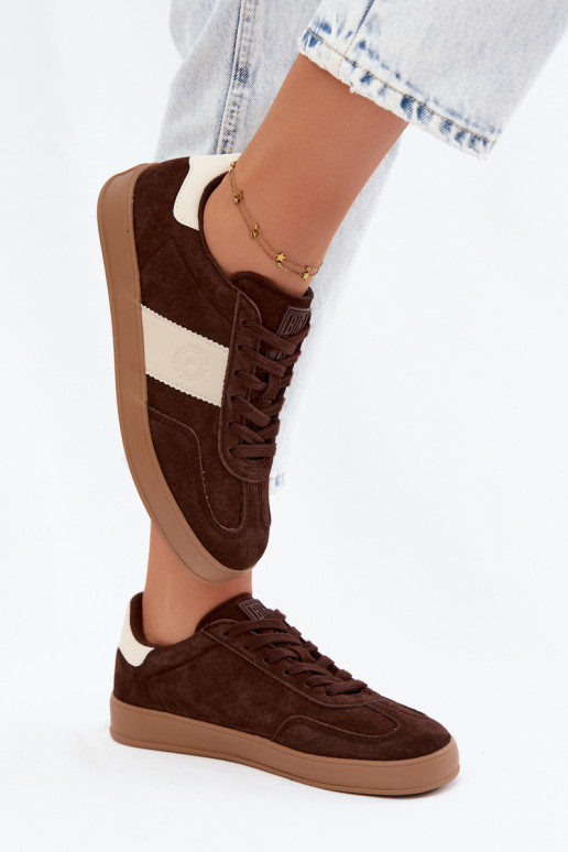 Ténis para mulheres feitos de camurça sintética Big Star UU274008 na cor chocolate
