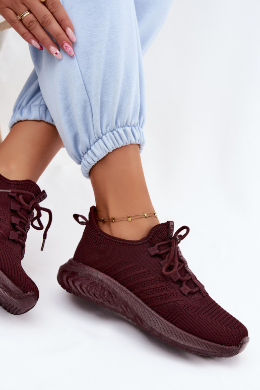 Calçado desportivo slip-on para mulheres Big Star UU274053 na cor bordô