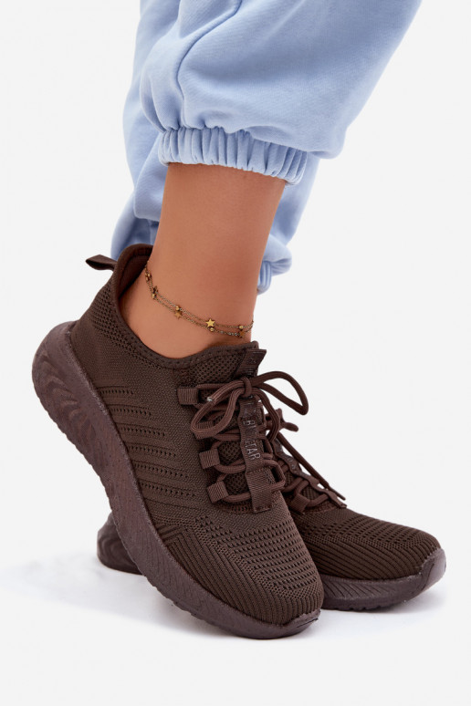 Calçado desportivo slip-on para mulheres Big Star UU274055 na cor chocolate