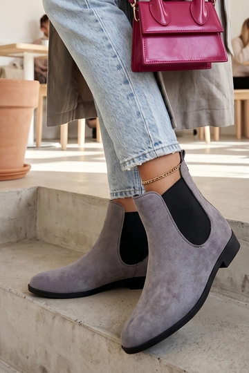 Botins cinzentos com cano elástico Cinzia
