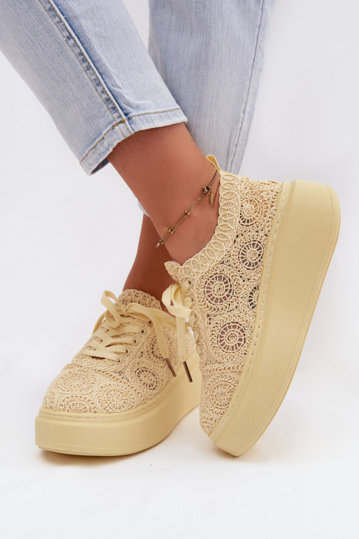 Sapatos casuais amarelos com plataforma e motivos de renda Evalora
