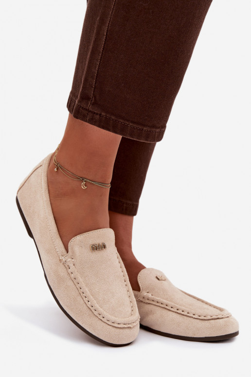 Mocassins beiges femininos com detalhes dourados Sarivelle