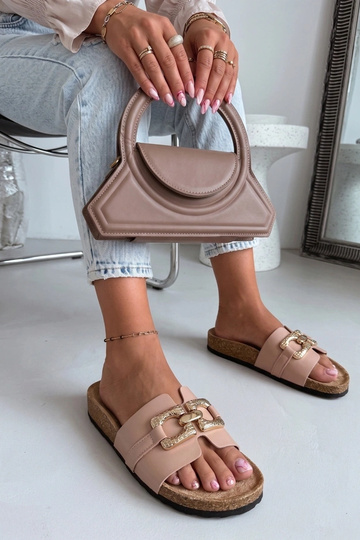 Tamancos rosa com fivela decorativa Rachele