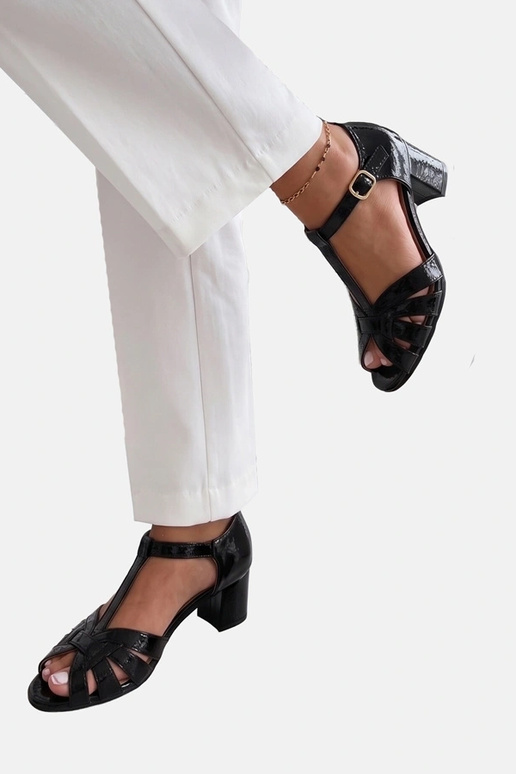 Mules pretas de plataforma Thea