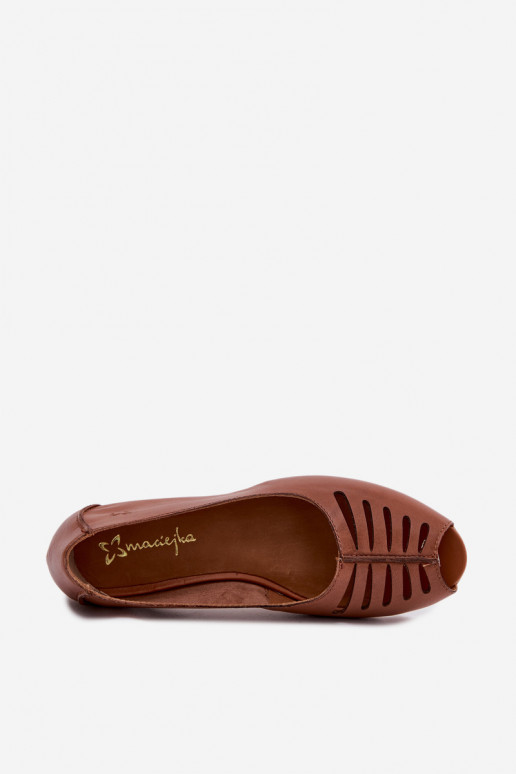 Ballerinas castanhas perfuradas em couro natural Tai turiciejka P7541-29