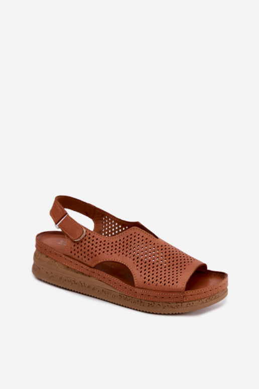 Sandálias femininas castanhas perfuradas com plataforma Tai turiciejka L4494-29