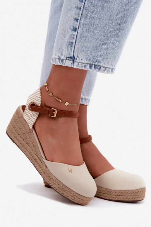 Espadrilles de cor areia com plataforma