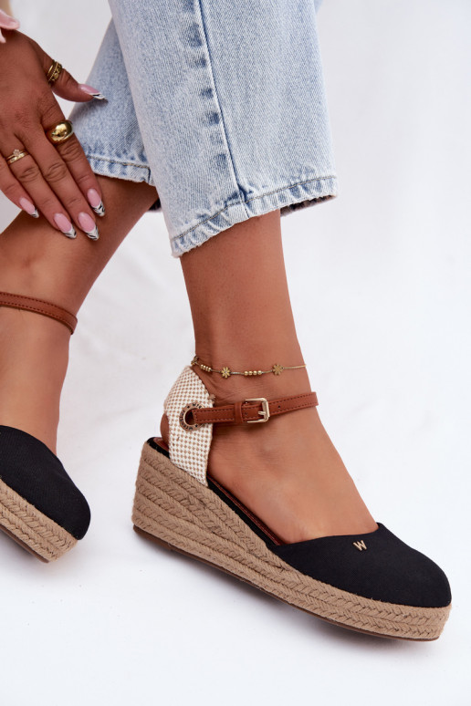 Espadrilles pretas com plataforma