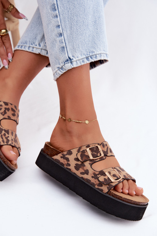 Chinelos femininos com plataforma e fivelas, estampa de leopardo