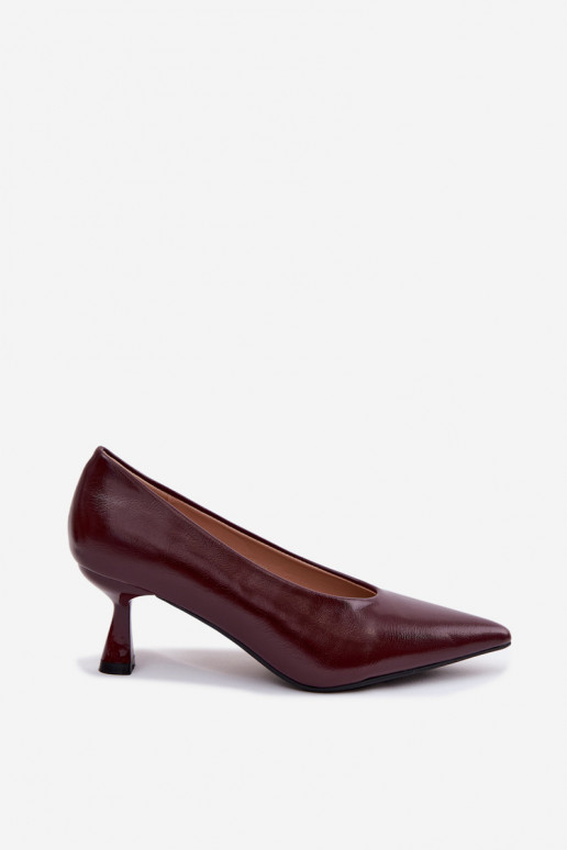 Sapatos pontudos com saltos em bordô Silenta