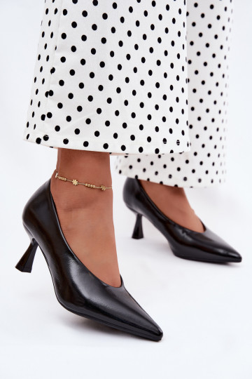 Sapatos pontudos com saltos em preto Silenta 2
