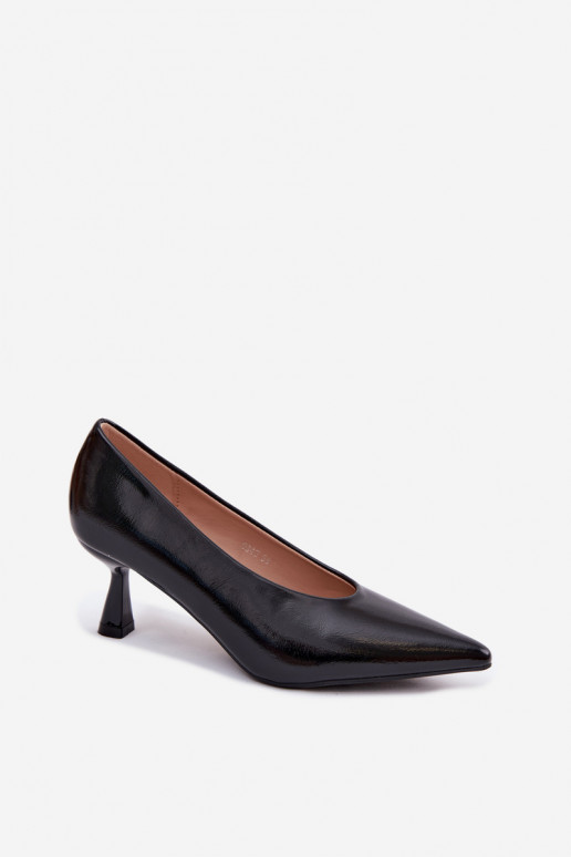 Sapatos pontudos com saltos em preto Silenta