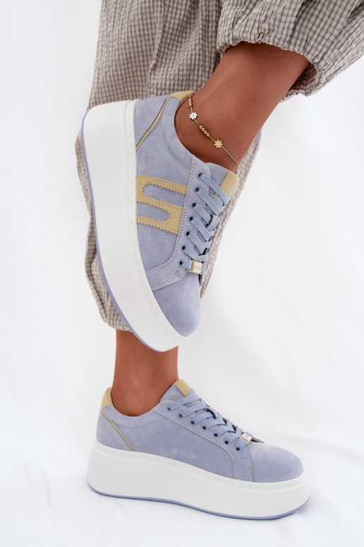 À modalo de tênis Feminino com uma plataforma camurça naturaloParaa cor azul Salima