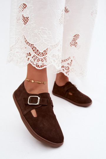 Sapatos femininos com fivelas de camurça sintética na cor chocolate Sombellia