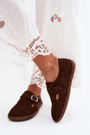 Sapatos femininos com fivelas de camurça sintética na cor chocolate Sombellia 2
