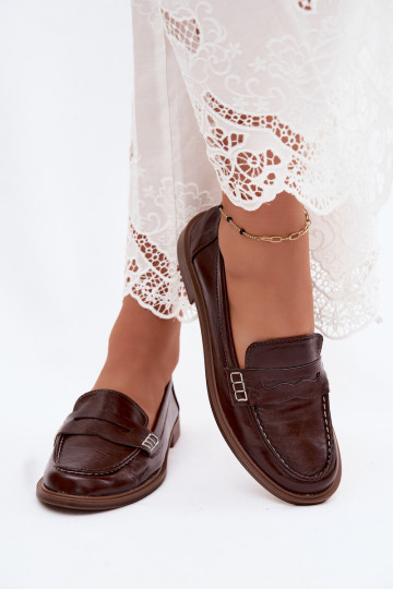 Mocassins femininos em cor chocolate em couro sintético Roslyn 2