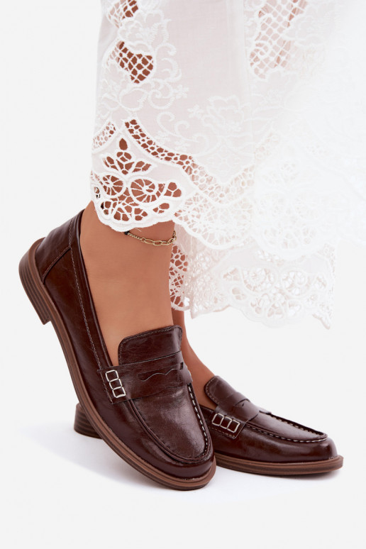 Mocassins femininos em cor chocolate em couro sintético Roslyn