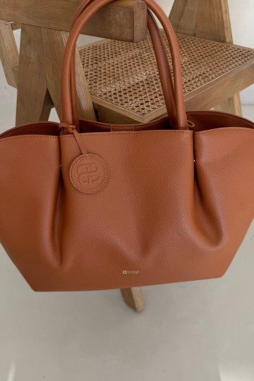 Grande bolsa marrom feminina Big Star SS574006 2