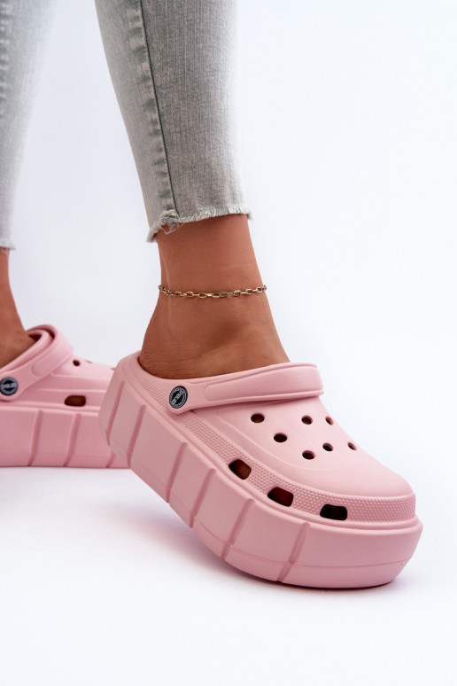 Chinelos leves femininos com plataforma na cor rosa Itubia