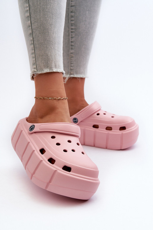 Chinelos leves femininos com plataforma na cor rosa Itubia