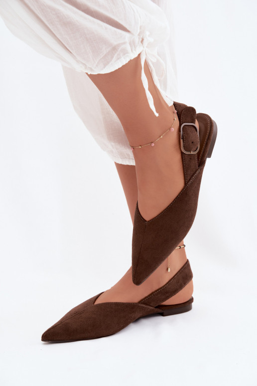 Sapatilhas femininas com fivelas na cor chocolate Tanelia