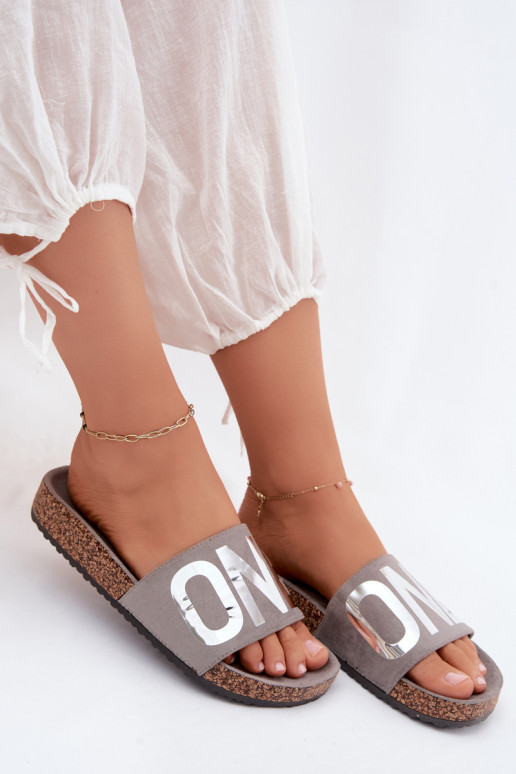 Chinelos femininos com plataforma ONE Vinceza 22-2217 cor cinza