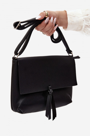 Bolsa de carteiro com franjas em couro sintético preto Sigrid 2