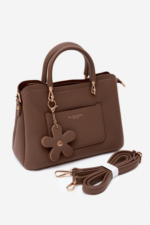 Bolsa em couro sintético com chaveiro e motivos florais na cor argila Noomi