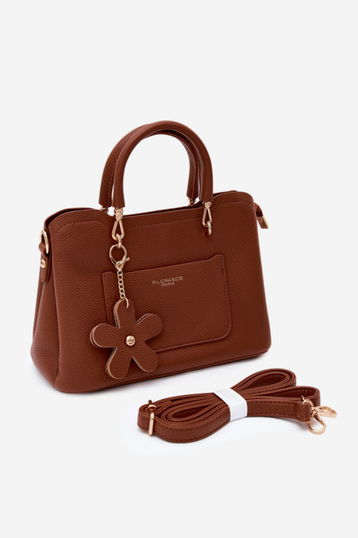 Bolsa em couro sintético com chaveiro e motivos florais na cor marrom Noomi