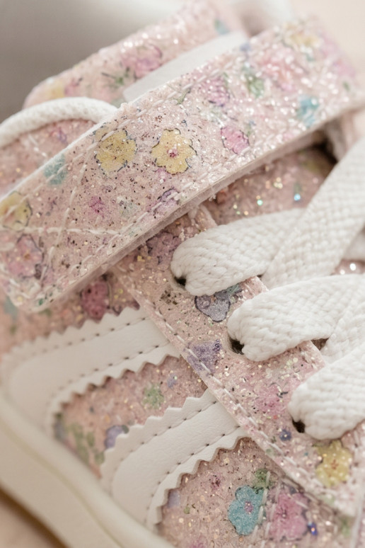 Tênis esportivos brilhantes com flores em rosa Tessina