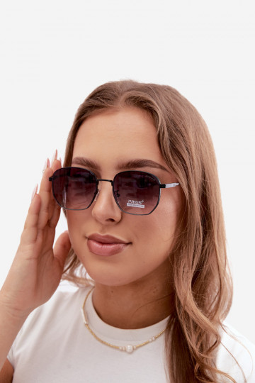 Óculos de sol com armação fina UV 400 na cor preta