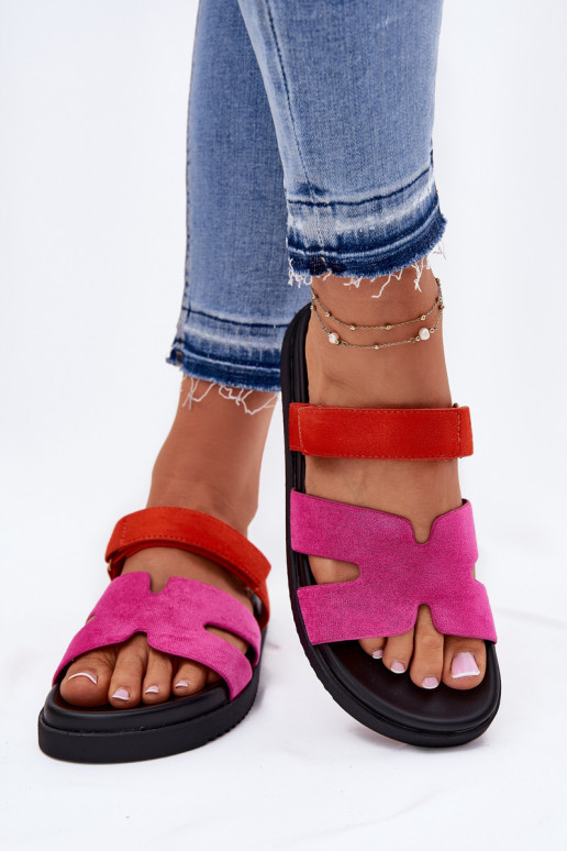 Chinelos femininos com fecho adesivo Vinceza 17401 na cor rosa