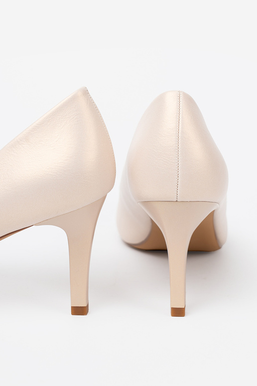 Stilettos elegantes brancos